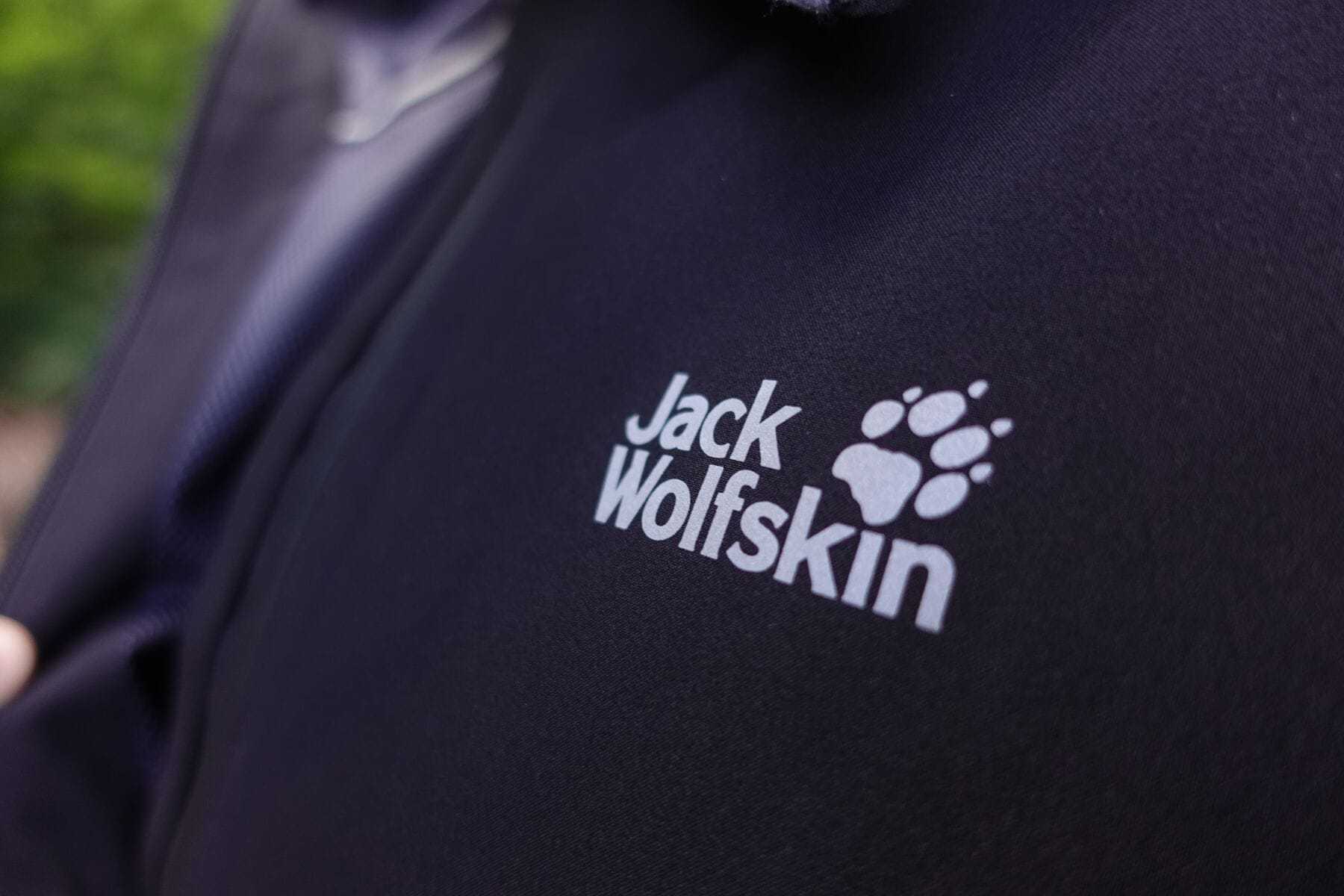 德国知名户外品牌 Jack Wolfskin（狼爪）启用新LOGO